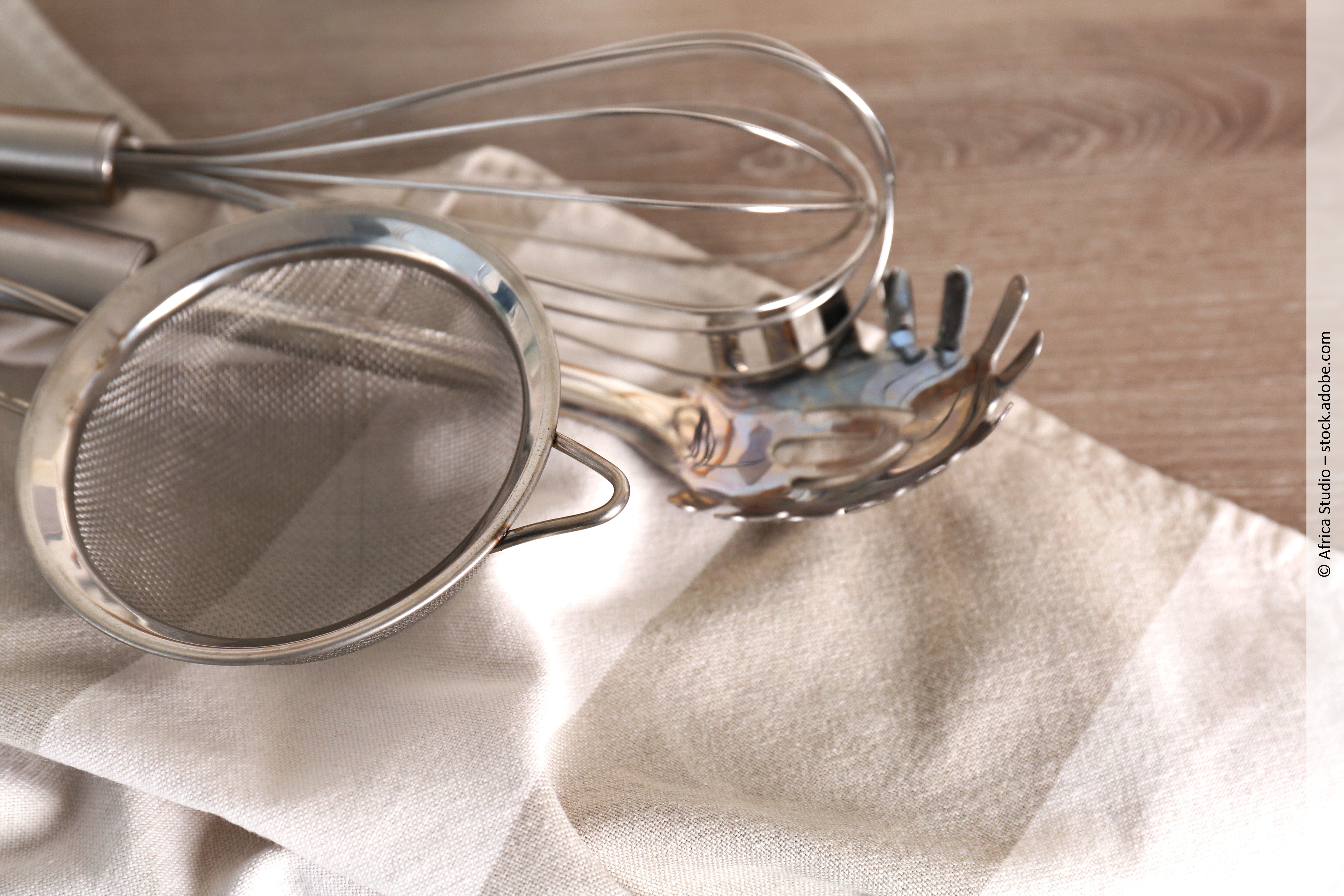 Lebensmittel im Unterricht mit der richtigen Ausstattung verarbeiten